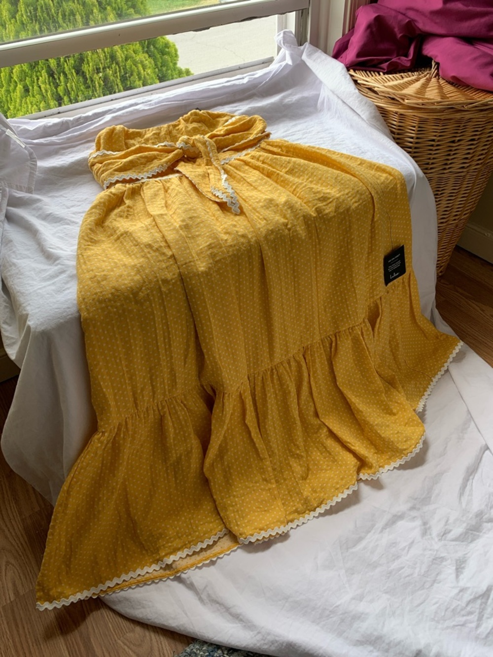 Delightful Design Yellow Polka Dot Midi Dress With Pockets
Lulus. - Picture 4 of 16